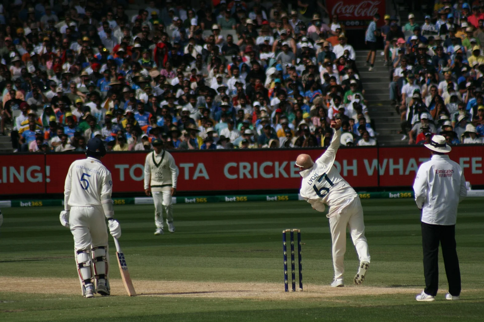 Nathan Lyon bowling against India, MCG, 28 December 2024.