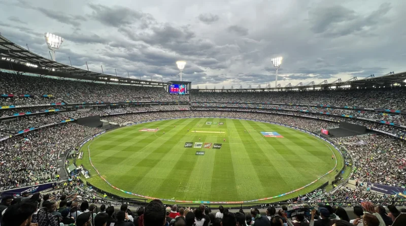 The Melbourne Cricket Ground at the start of the Pakistan versus England T20 World Cup final in November 2022.